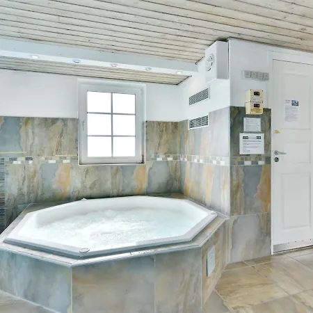 Holiday Kitan - 1-7km From The Sea In Western Jutland By Interhome